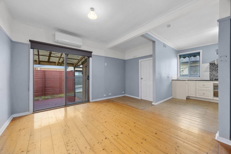 Photo - 135 Walker Street, Sebastopol VIC 3356 - Image 6
