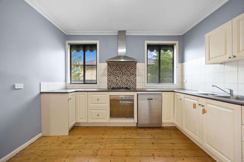Photo - 135 Walker Street, Sebastopol VIC 3356 - Image 7