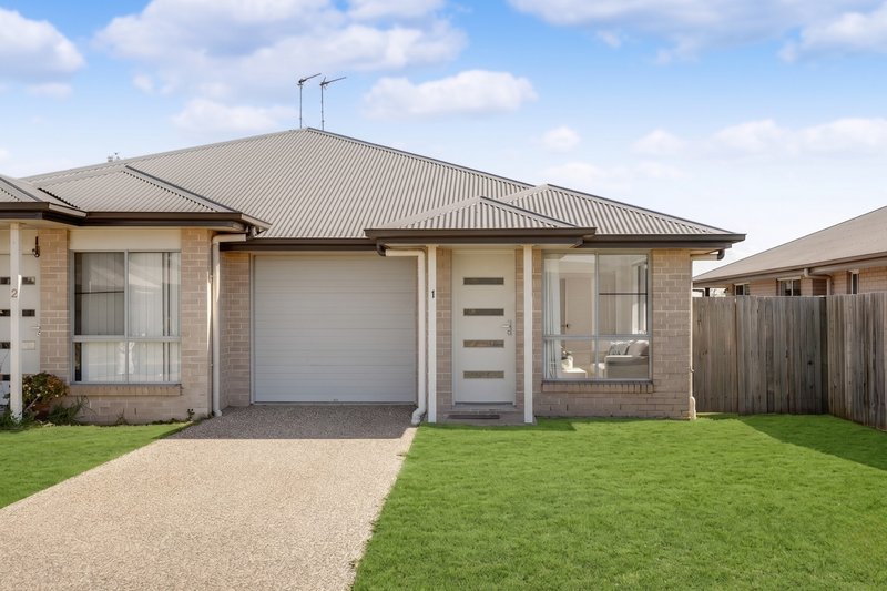 Photo - 1/35 Woleebee Drive, Glenvale QLD 4350 - Image 1