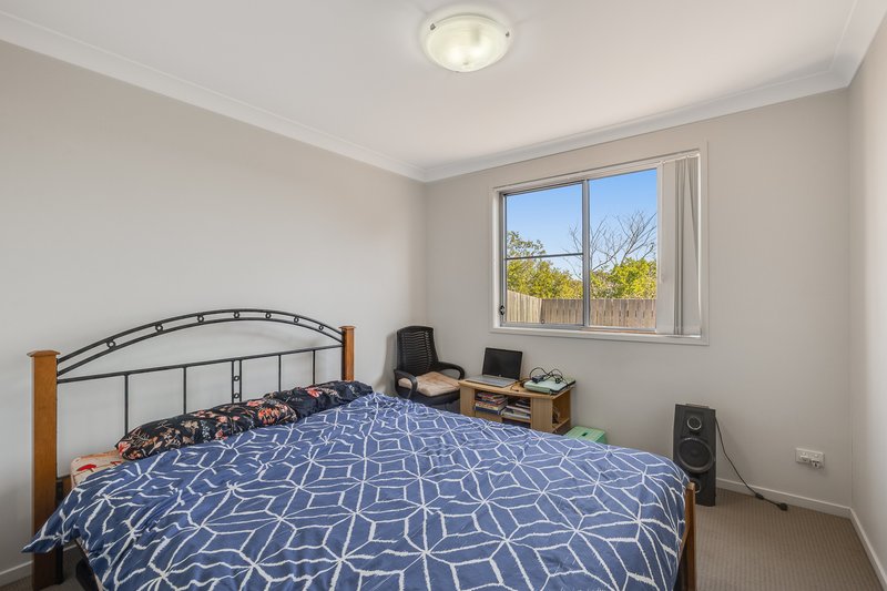 Photo - 1/35 Woleebee Drive, Glenvale QLD 4350 - Image 11