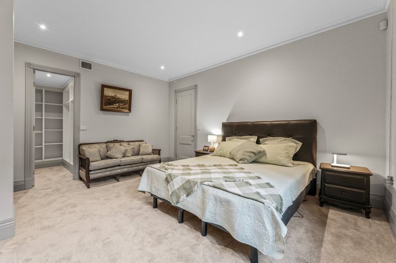 Photo - 1/350 Toorak Road, South Yarra VIC 3141 - Image 10