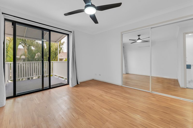 Photo - 13/519 Tingal Road, Wynnum QLD 4178 - Image 6