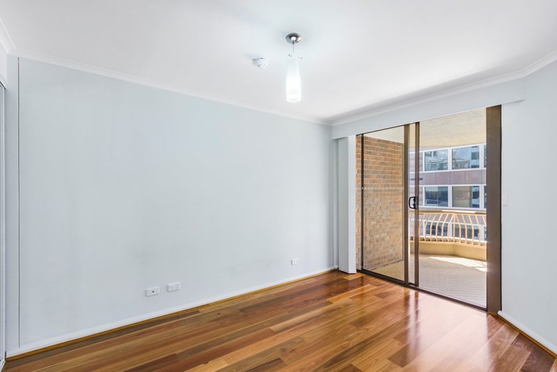 Photo - 1352/37 King Street, Sydney NSW 2000 - Image 7