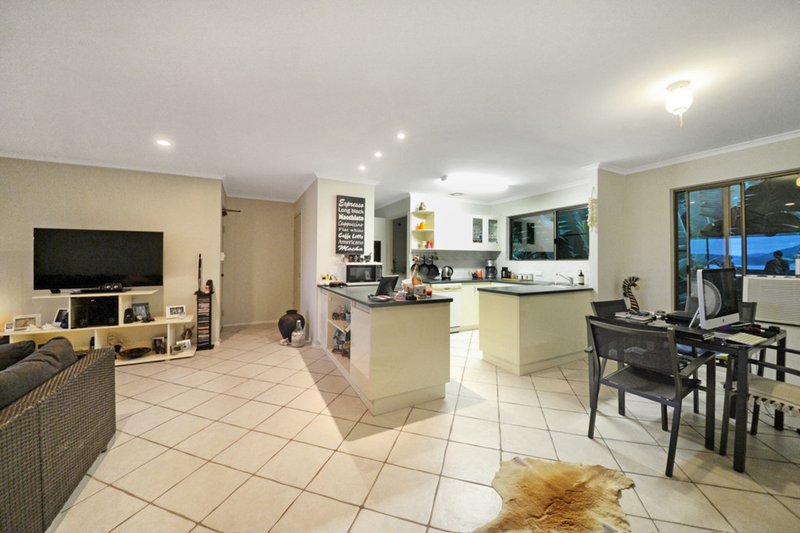 Photo - 135/4 Eshelby Drive, Cannonvale QLD 4802 - Image 4