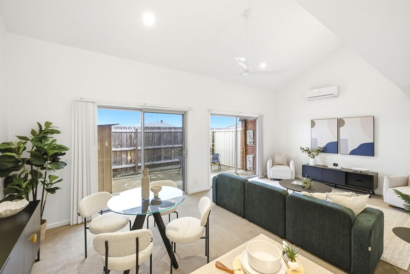 Photo - 13/57 Grey Street, Darley VIC 3340 - Image 6