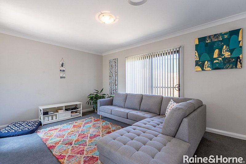 Photo - 13/57 Rosemont Avenue, Kelso NSW 2795 - Image 5