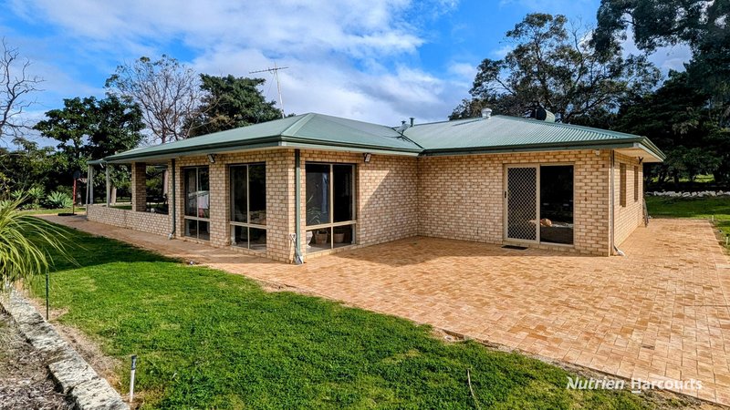 Photo - 1358 Cowalla Road, Wanerie WA 6503 - Image 5