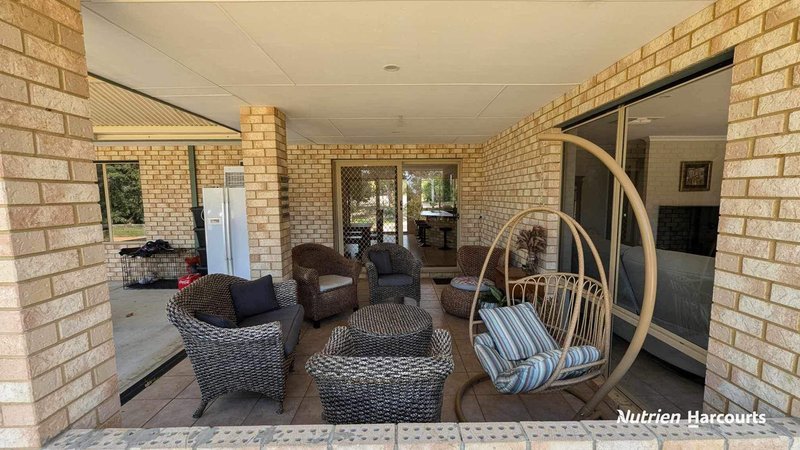 Photo - 1358 Cowalla Road, Wanerie WA 6503 - Image 17