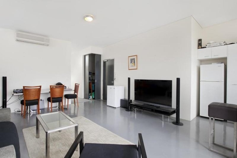 Photo - 135/83 Robertson Street, Fortitude Valley QLD 4006 - Image 5