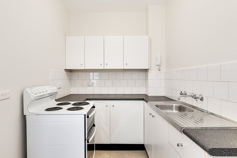 Photo - 13/59 Lower Bent Street, Neutral Bay NSW 2089 - Image 3