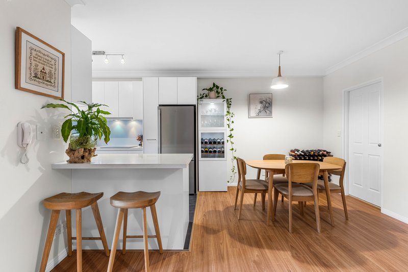 Photo - 1/36-40 Oxford Street, Mortdale NSW 2223 - Image 5