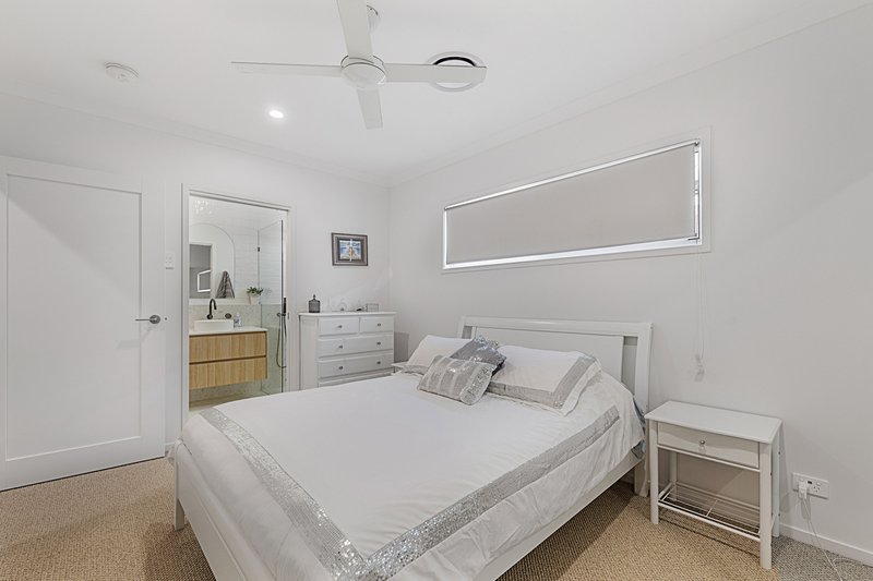 Photo - 1/36 Bailey Road, Birkdale QLD 4159 - Image 6