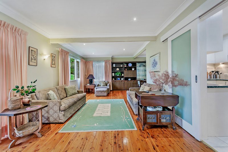 Photo - 136 Balaka Drive, Carlingford NSW 2118 - Image 5