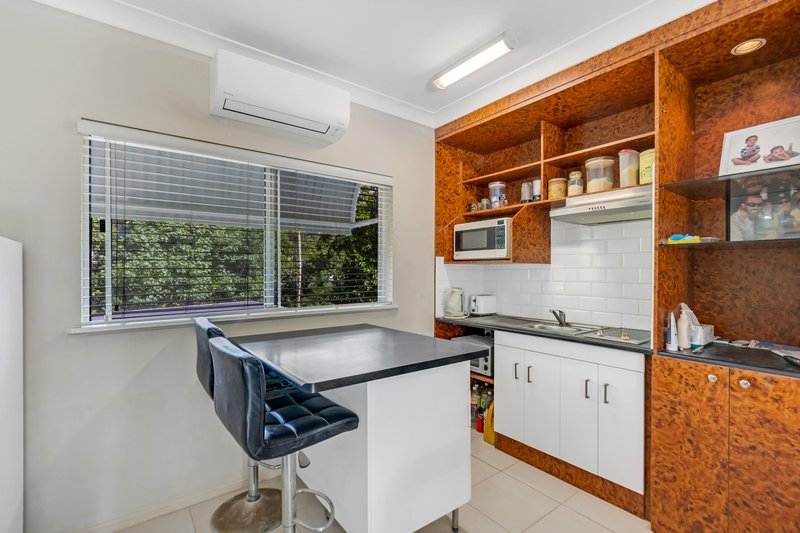 Photo - 13/6 Chester Court, Manunda QLD 4870 - Image 4