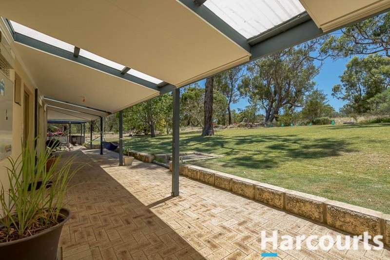 Photo - 136 Clifton Downs Road, Herron WA 6211 - Image 9