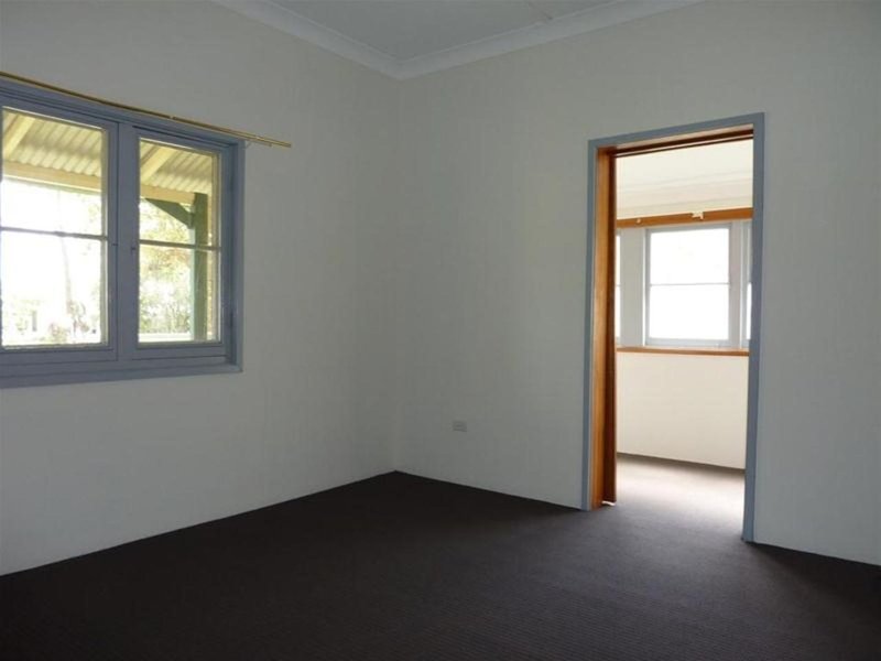 Photo - 136 Cornwall Street, Taree NSW 2430 - Image 11