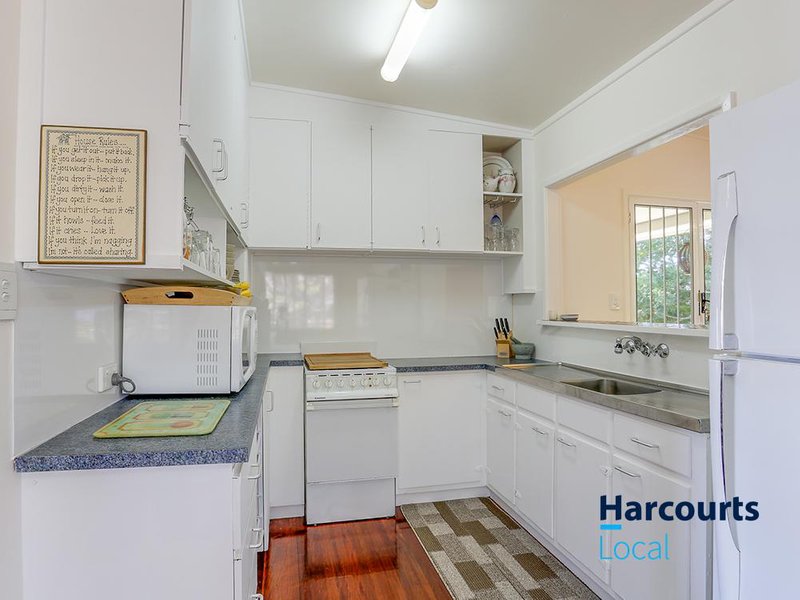 Photo - 136 Crowley Street, Zillmere QLD 4034 - Image 10