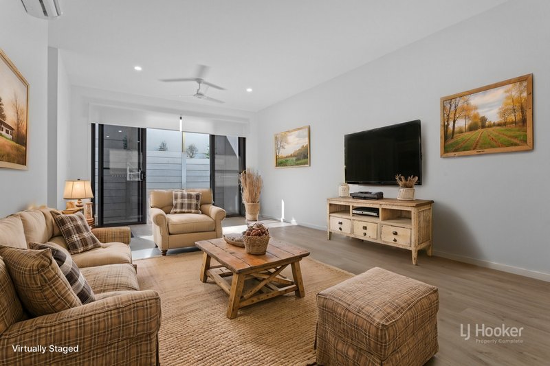 Photo - 1/36 Everglade Street, Yarrabilba QLD 4207 - Image 2