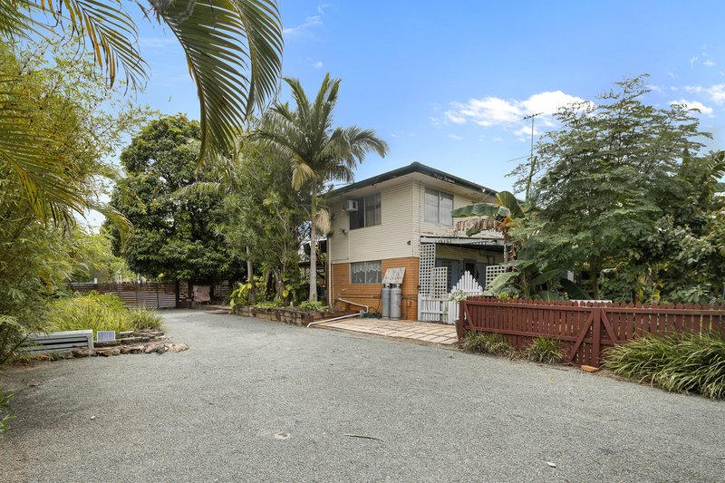 Photo - 136 Goodfellows Road, Murrumba Downs QLD 4503 - Image 3