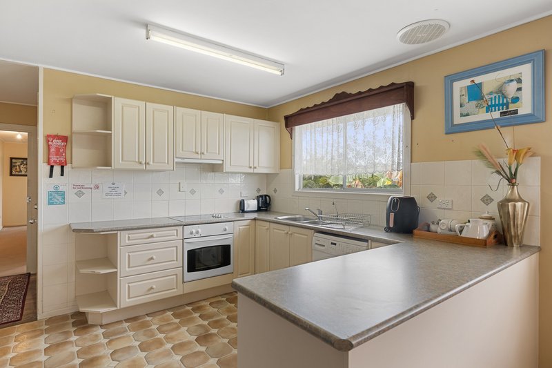 Photo - 136 Goodfellows Road, Murrumba Downs QLD 4503 - Image 6