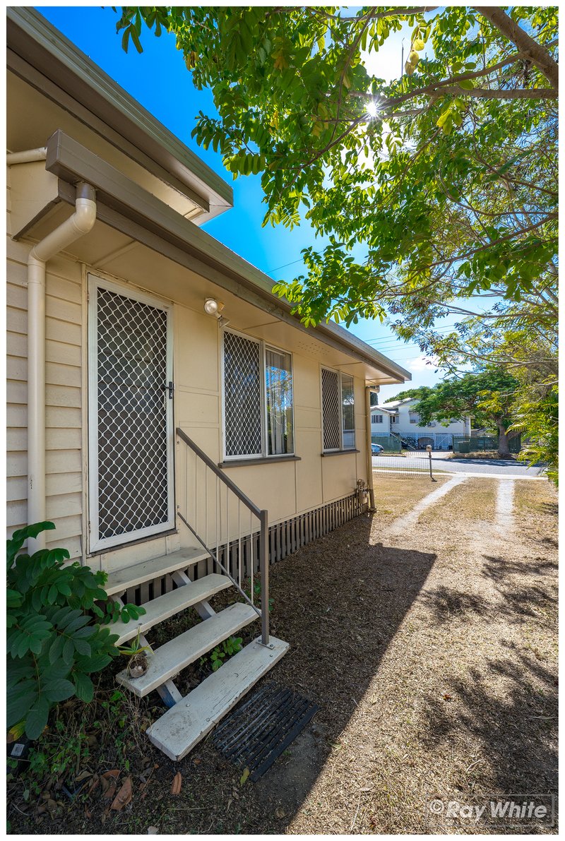 Photo - 136 High Street, Berserker QLD 4701 - Image 4