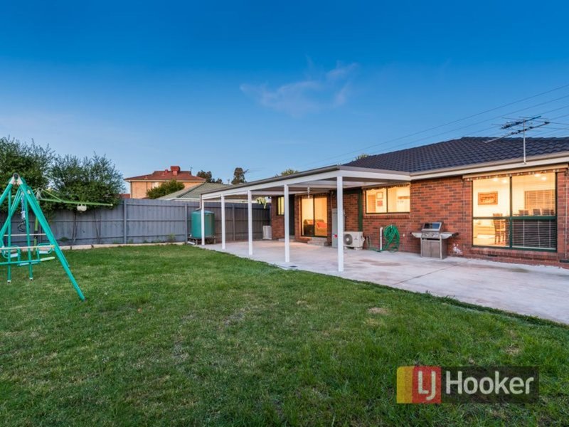 Photo - 136 Hinrichsen Drive, Hallam VIC 3803 - Image 12