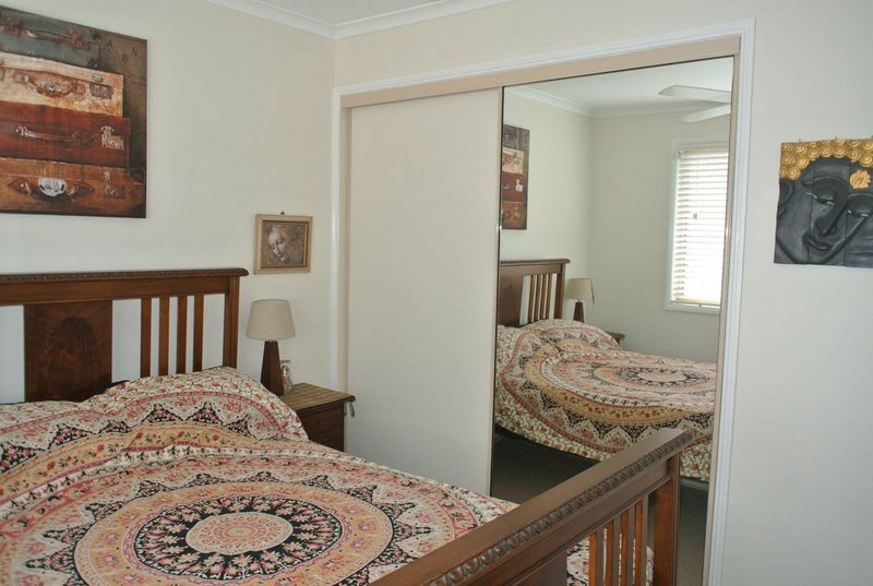 Photo - 1/36 John Street, Redcliffe QLD 4020 - Image 11