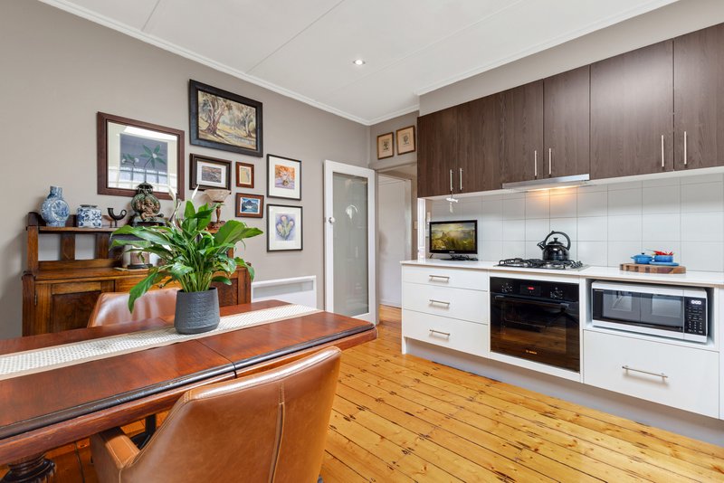 Photo - 1/36 Jordan Street, Ashwood VIC 3147 - Image 5