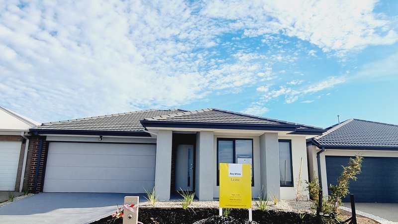 Photo - 136 Kirkpatrick Boulevard, Truganina VIC 3029 - Image 1