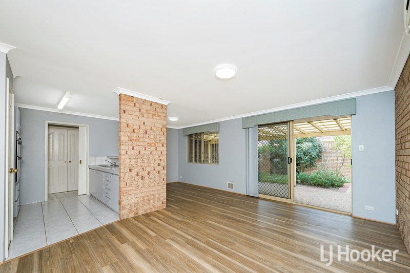 Photo - 13/6 Lester Drive, Thornlie WA 6108 - Image 3