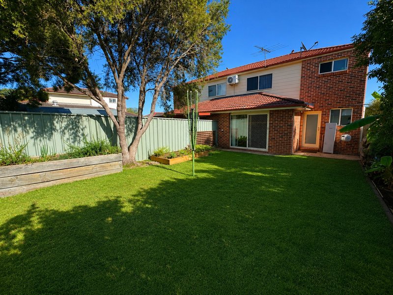 Photo - 1/36 Luttrell Street, Glenmore Park NSW 2745 - Image 12