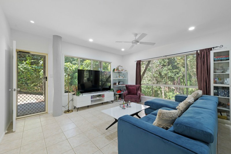 Photo - 136 Panorama Drive, Rosemount QLD 4560 - Image 19