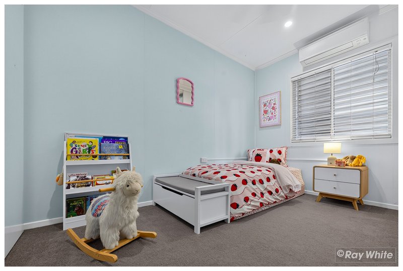 Photo - 136 Plahn Street, Frenchville QLD 4701 - Image 17