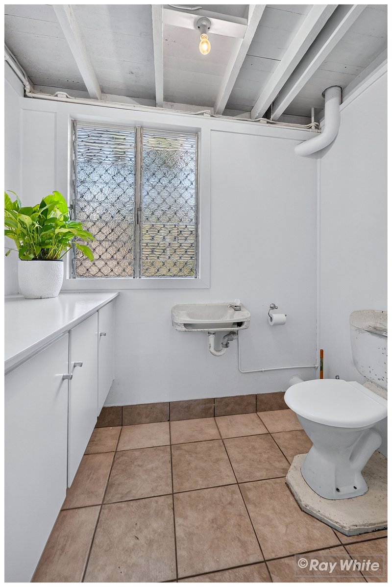 Photo - 136 Plahn Street, Frenchville QLD 4701 - Image 25