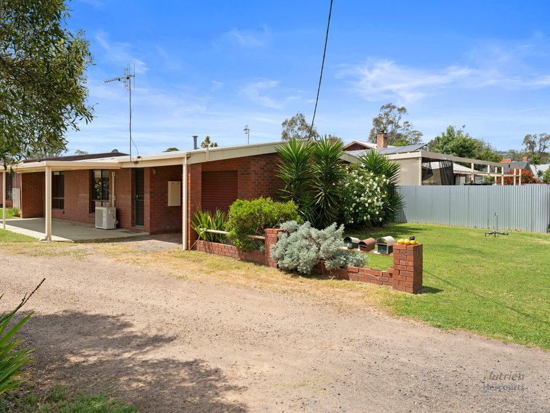 1/36 Rowe Street, Euroa VIC 3666