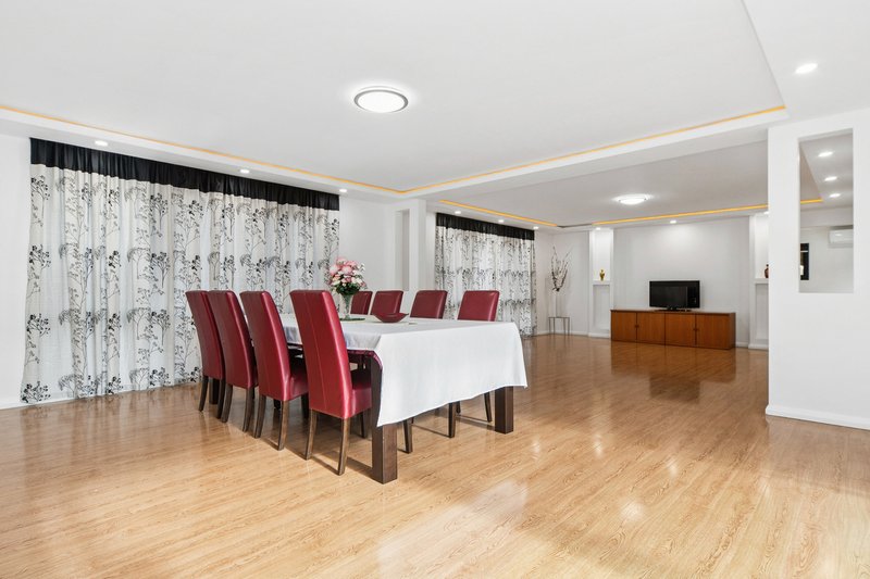 Photo - 136 Skye Road, Frankston VIC 3199 - Image 2
