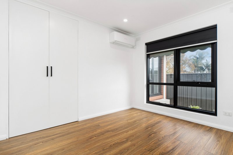 Photo - 136 Skye Road, Frankston VIC 3199 - Image 11