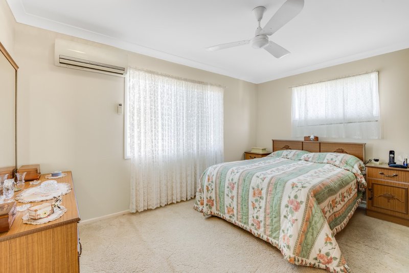 Photo - 136 Taylor Avenue, Golden Beach QLD 4551 - Image 10