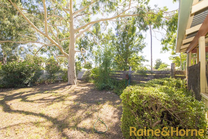 Photo - 136 Third Avenue, Narromine NSW 2821 - Image 9