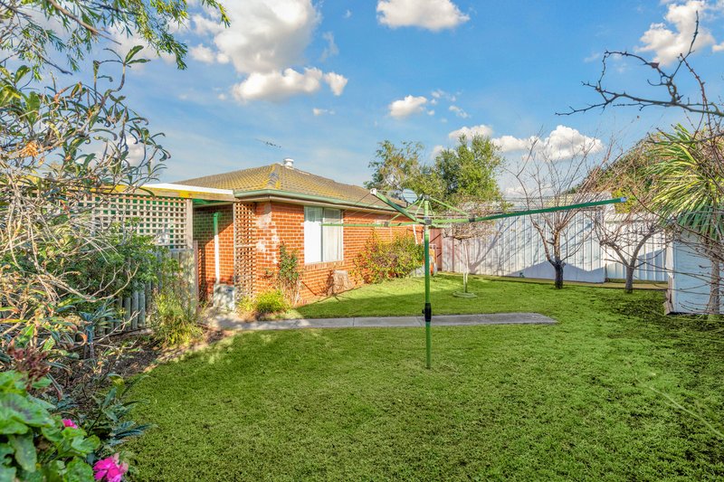 Photo - 136 Warringa Cres , Hoppers Crossing VIC 3029 - Image 11