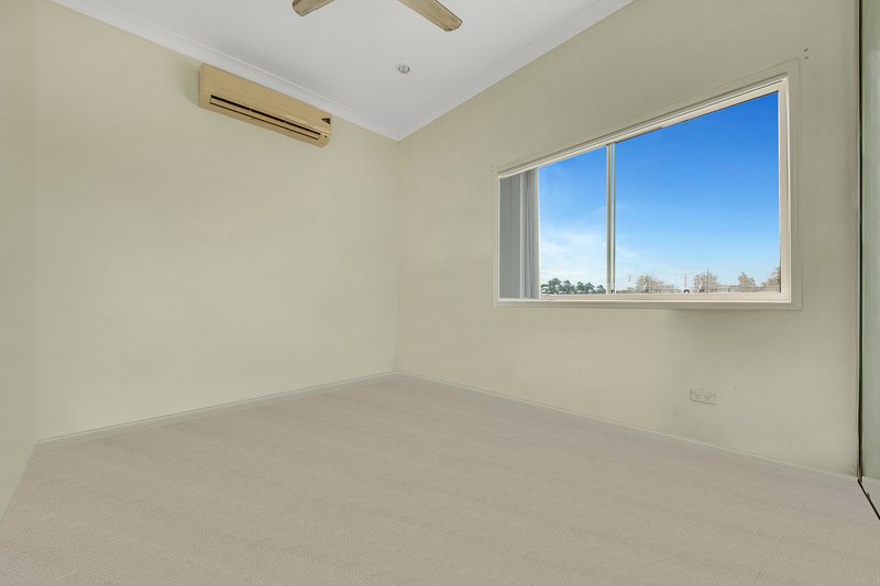 Photo - 1/36 Wood Street, Barney Point QLD 4680 - Image 5