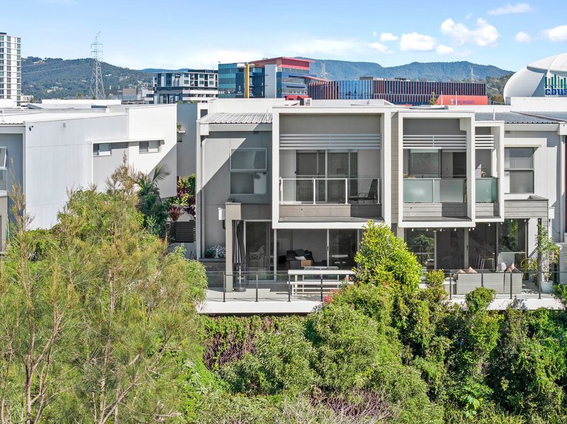 Photo - 136/1 Vue Boulevard, Robina QLD 4226 - Image 22
