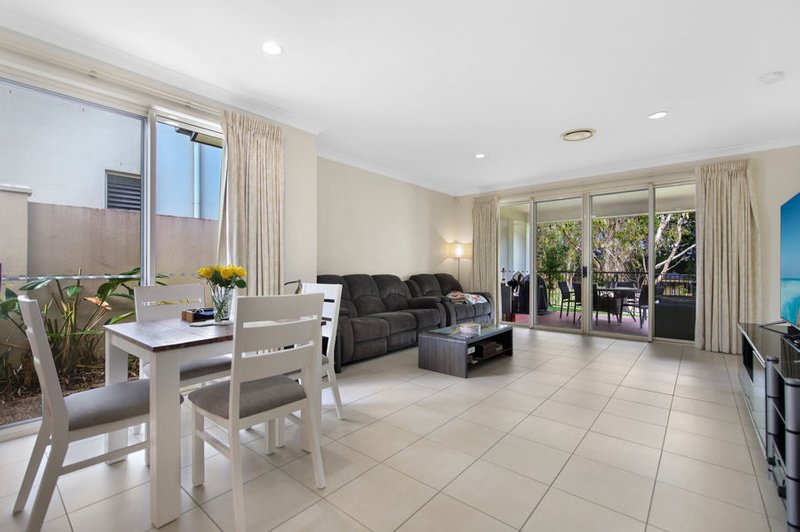 Photo - 136/5 Easthill Dr , Robina QLD 4226 - Image 3