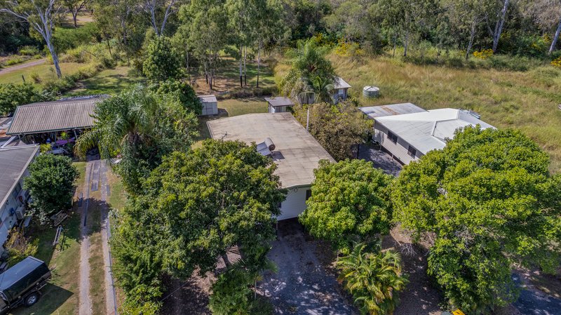 Photo - 1366 Calliope River Road, Yarwun QLD 4694 - Image 17