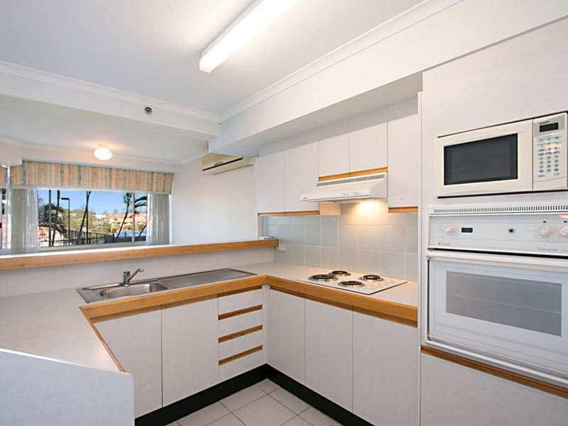 Photo - 13/66 Marine Parade, Coolangatta QLD 4225 - Image 2