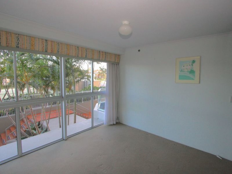 Photo - 13/66 Marine Parade, Coolangatta QLD 4225 - Image 13