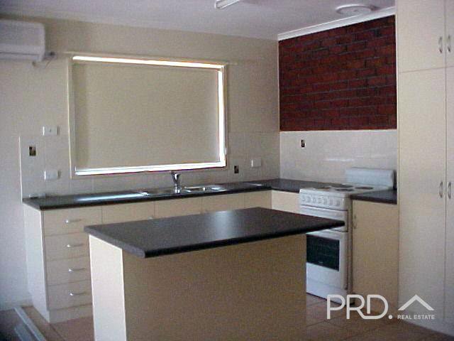 Photo - 1/367 Deakin Avenue, Mildura VIC 3500 - Image 2