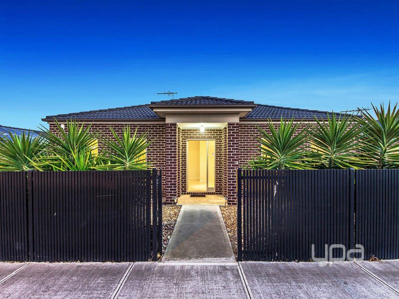 1/367 Taylors Road, Kings Park VIC 3021