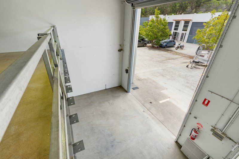 Photo - 13/68-70 Township Drive, Burleigh Heads QLD 4220 - Image 8