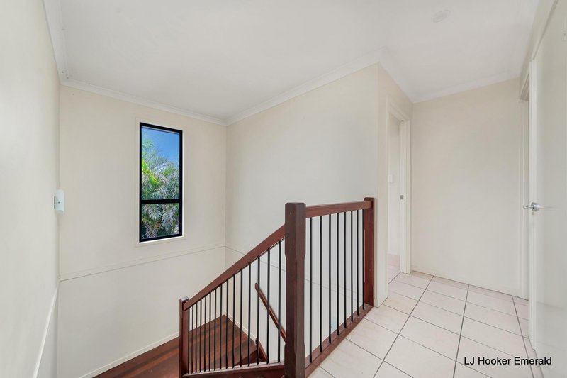 Photo - 13/68 Moody Street, Emerald QLD 4720 - Image 9